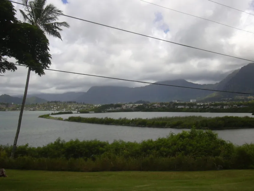 Waʻahila Ridge Trail